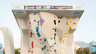 Outdoor Vorstiegskletterturm des Kletterzentrum Innsbruck, Austragungsort der Qualifikationsrunden der IFSC Kletter-WM in Innsbruck