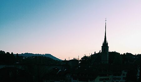 Silhoutte von Bern im Sonnenuntergang